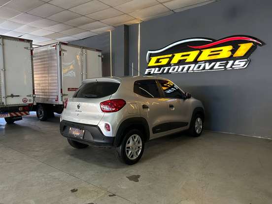 RENAULT-KWID-1.0 12V SCE FLEX ZEN MANUAL RENAULT-KWID-2023