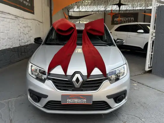 RENAULT-LOGAN-2024