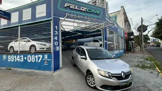 RENAULT-LOGAN-2014