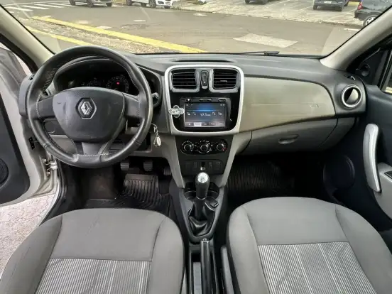 RENAULT-LOGAN-1.0 EXPRESSION 16V FLEX 4P MANUAL RENAULT-LOGAN-2014