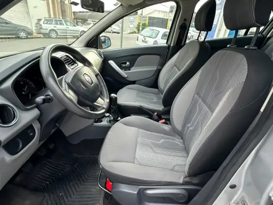 RENAULT-LOGAN-1.0 EXPRESSION 16V FLEX 4P MANUAL RENAULT-LOGAN-2014