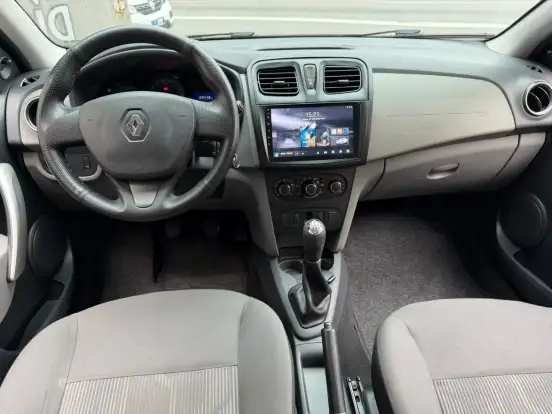 RENAULT-LOGAN-1.0 EXPRESSION 16V FLEX 4P MANUAL RENAULT-LOGAN-2015