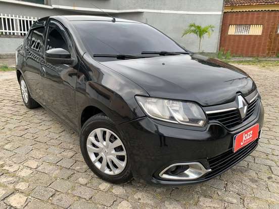 RENAULT-LOGAN-2019
