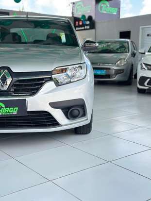 RENAULT-LOGAN-2024