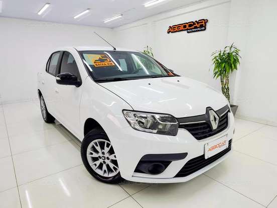 RENAULT-LOGAN-2024