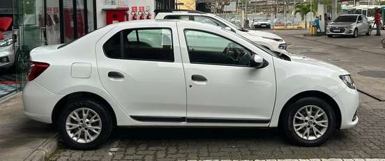 RENAULT-LOGAN-1.0 AUTHENTIQUE 16V FLEX 4P MANUAL RENAULT-LOGAN-2014