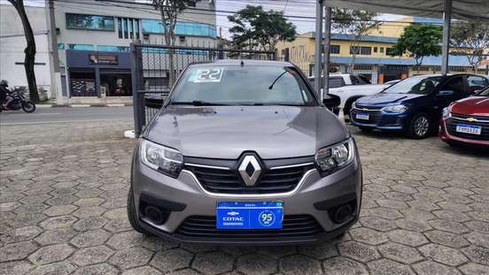 RENAULT-LOGAN-2021