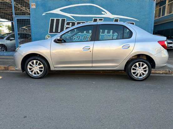 RENAULT-LOGAN-1.6 EXPRESSION 8V FLEX 4P MANUAL RENAULT-LOGAN-2014