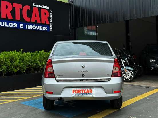 RENAULT-LOGAN-1.6 EXPRESSION 8V HI-FLEX 4P MANUAL RENAULT-LOGAN-2012