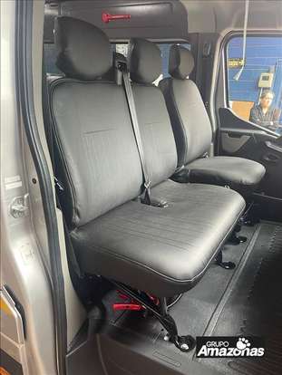 RENAULT-MASTER-2026