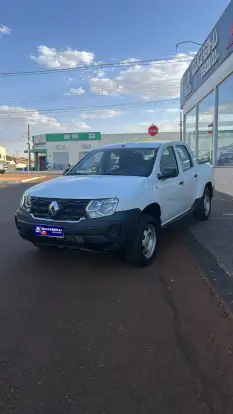 RENAULT-OROCH-2024