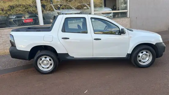RENAULT-OROCH-2024