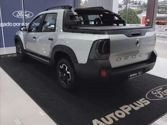 RENAULT-OROCH-1.3 TCE FLEX OUTSIDER X-TRONIC RENAULT-OROCH-2022