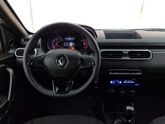 RENAULT-OROCH-2023