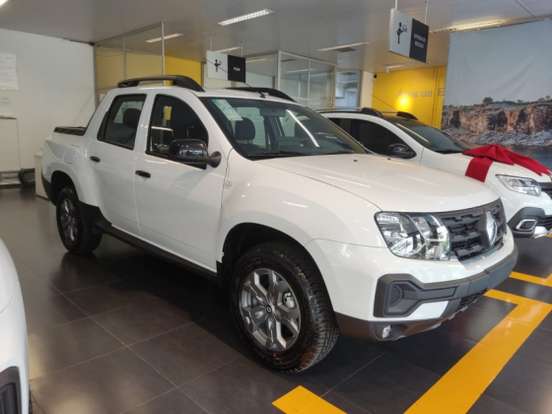RENAULT-OROCH-1.6 16V SCE FLEX INTENSE MANUAL RENAULT-OROCH-2026