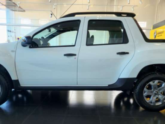 RENAULT-OROCH-1.6 16V SCE FLEX INTENSE MANUAL RENAULT-OROCH-2026
