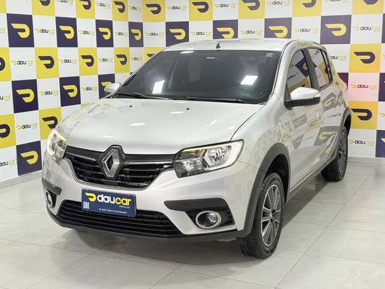 RENAULT-SANDERO-2019