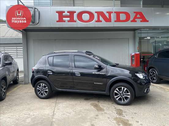 RENAULT-SANDERO-2021