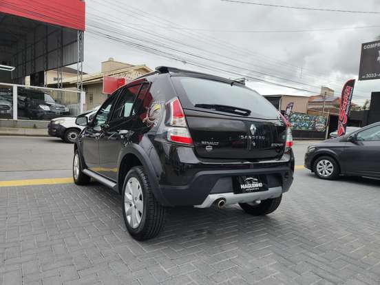 RENAULT-SANDERO-1.6 STEPWAY 16V FLEX 4P AUTOMÁTICO RENAULT-SANDERO-2012