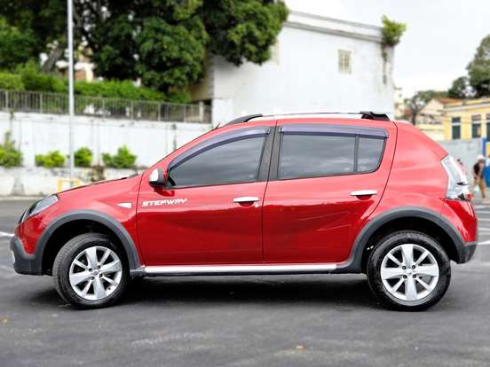 RENAULT-SANDERO-1.6 STEPWAY 16V FLEX 4P MANUAL RENAULT-SANDERO-2012