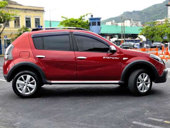 RENAULT-SANDERO-1.6 STEPWAY 16V FLEX 4P MANUAL RENAULT-SANDERO-2012