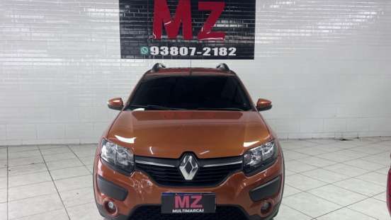 RENAULT-SANDERO-2014