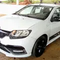 RENAULT SANDERO 2.0 16V HI-FLEX RS MANUAL RENAULT SANDERO 2.0 16V HI-FLEX RS MANUAL