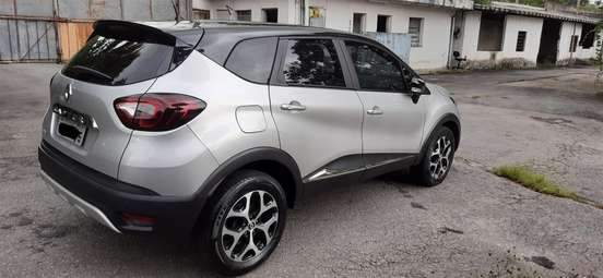 RENAULT-CAPTUR-2019