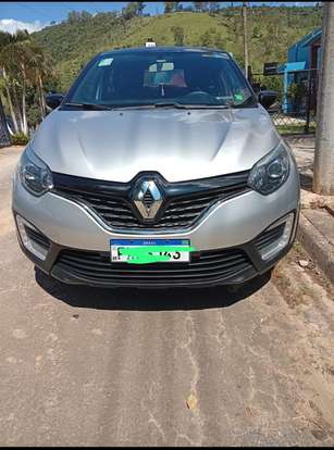 RENAULT-CAPTUR-2018