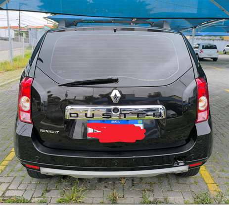 RENAULT-DUSTER-2014