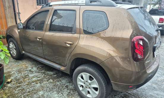 RENAULT-DUSTER-2.0 DYNAMIQUE 4X2 16V FLEX 4P AUTOMÁTICO RENAULT-DUSTER-2015