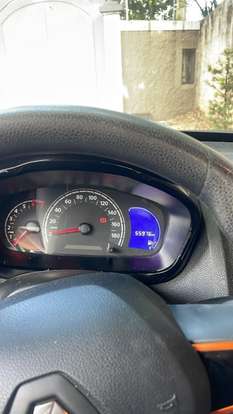 RENAULT-KWID-2021