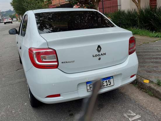 RENAULT-LOGAN-1.0 AUTHENTIQUE 16V FLEX 4P MANUAL RENAULT-LOGAN-2013