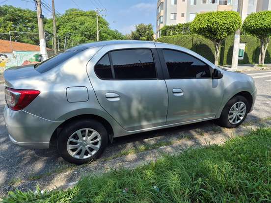 RENAULT-LOGAN-1.6 16V SCE FLEX EXPRESSION MANUAL RENAULT-LOGAN-2018