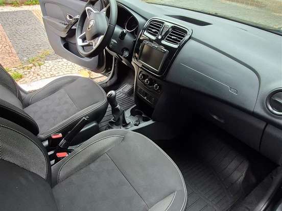 RENAULT-LOGAN-1.6 16V SCE FLEX ZEN MANUAL RENAULT-LOGAN-2021