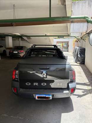 RENAULT-OROCH-2022