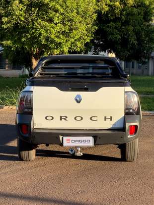 RENAULT-OROCH-2024