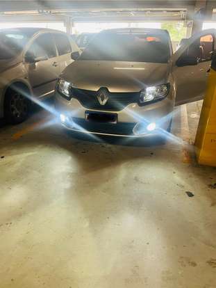 RENAULT-SANDERO-2018