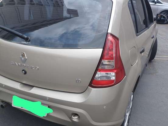 RENAULT-SANDERO-1.6 EXPRESSION 8V FLEX 4P MANUAL RENAULT-SANDERO-2011