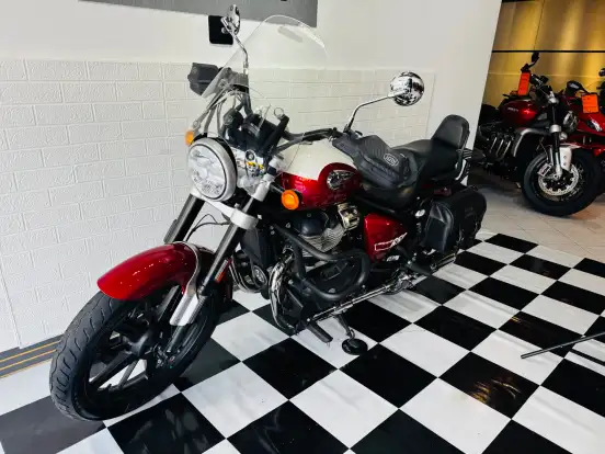 ROYAL ENFIELD-METEOR 650 CELESTIAL-2025