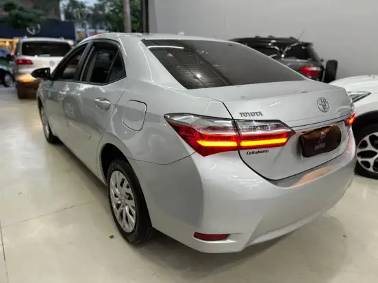 TOYOTA-COROLLA-2017