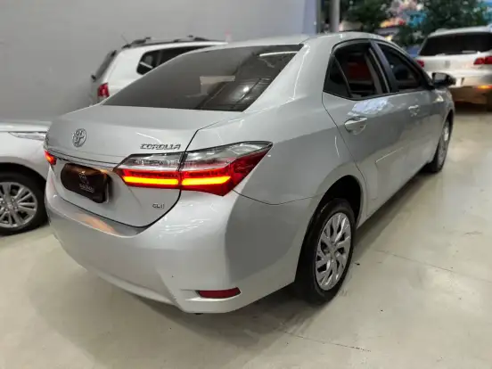 TOYOTA-COROLLA-1.8 GLI 16V FLEX 4P AUTOMÁTICO TOYOTA-COROLLA-2017
