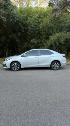 TOYOTA-COROLLA-2017
