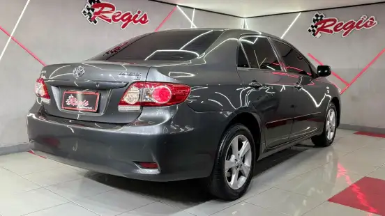 TOYOTA-COROLLA-2012