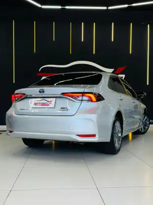 TOYOTA-COROLLA-2021
