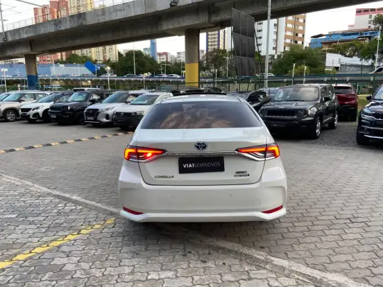 TOYOTA-COROLLA-2023