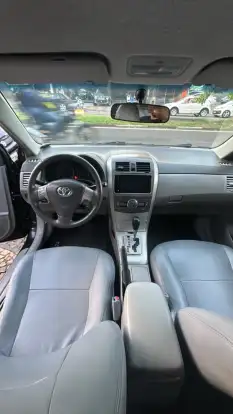 TOYOTA-COROLLA-2009