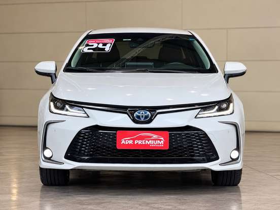 TOYOTA-COROLLA-2024