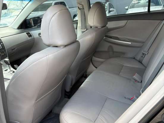 TOYOTA-COROLLA-1.8 XLI 16V FLEX 4P MANUAL TOYOTA-COROLLA-2013