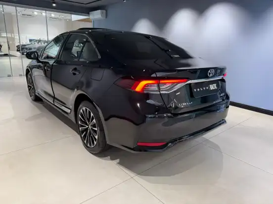 TOYOTA-COROLLA-2025